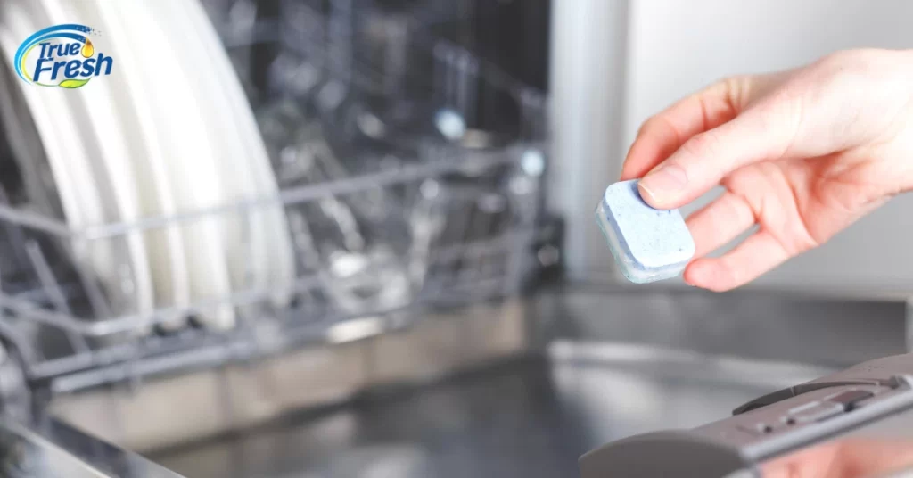 Dishwasher cleaner tablets