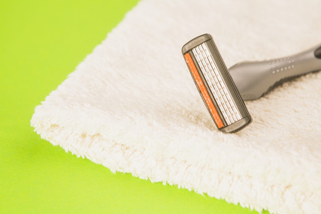 composition-shaving-objects